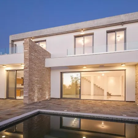 Olive Grove 4 Bedroom Villa